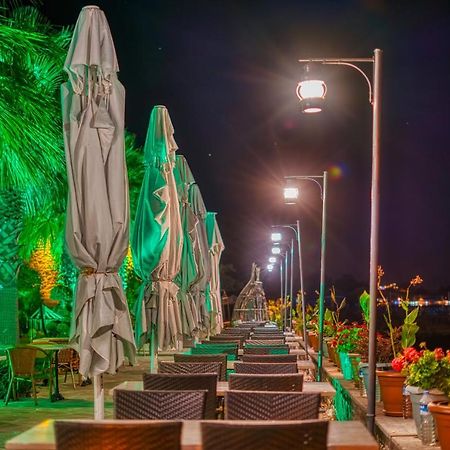 Assos Zeyti̇N Han Special Class Hotel Adults Only 12 Sokakagzi Exterior photo