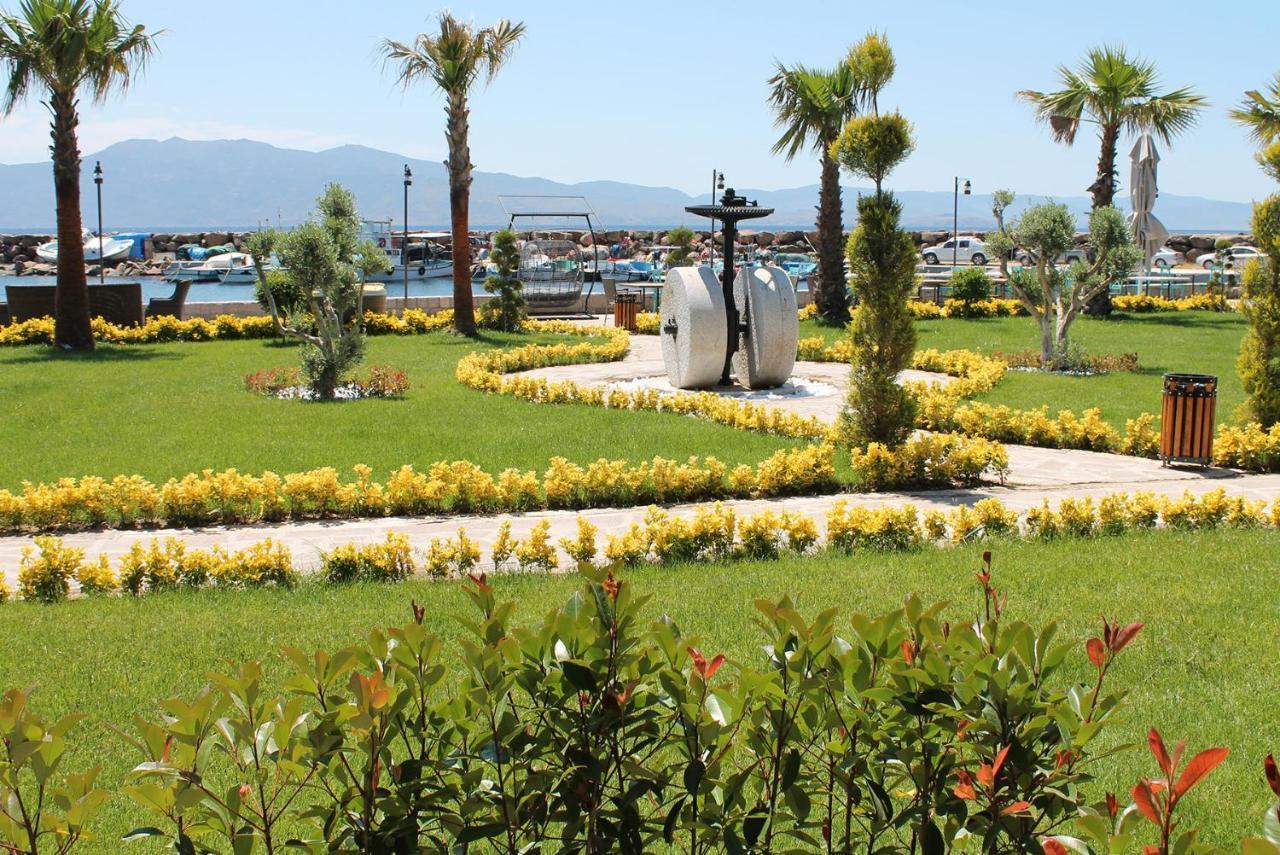 Assos Zeyti̇N Han Special Class Hotel Adults Only 12 Sokakagzi Exterior photo