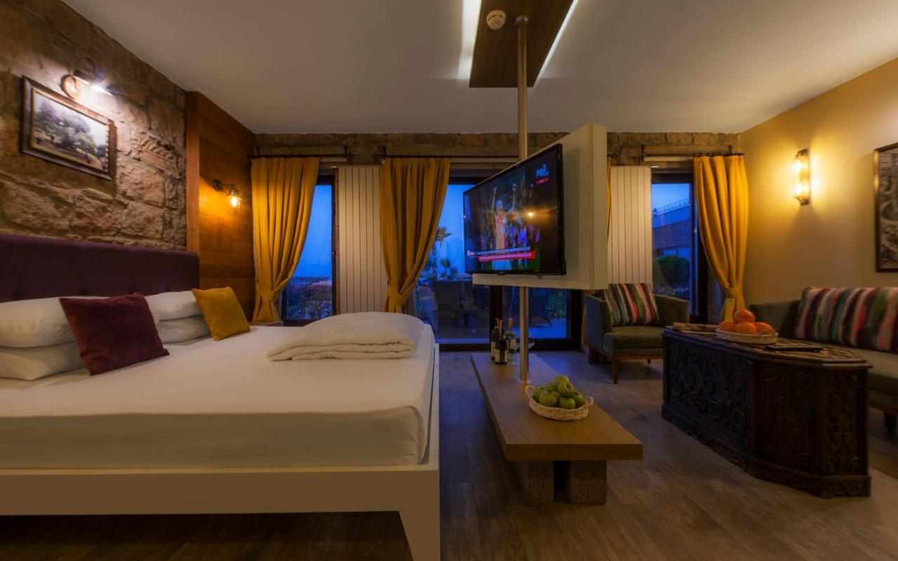 Assos Zeyti̇N Han Special Class Hotel Adults Only 12 Sokakagzi Exterior photo