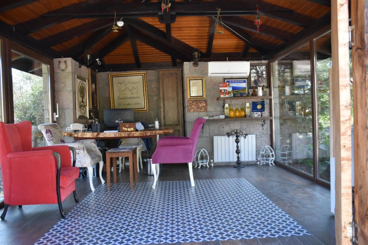 Assos Zeyti̇N Han Special Class Hotel Adults Only 12 Sokakagzi Exterior photo