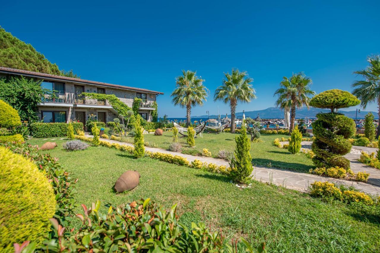 Assos Zeyti̇N Han Special Class Hotel Adults Only 12 Sokakagzi Exterior photo